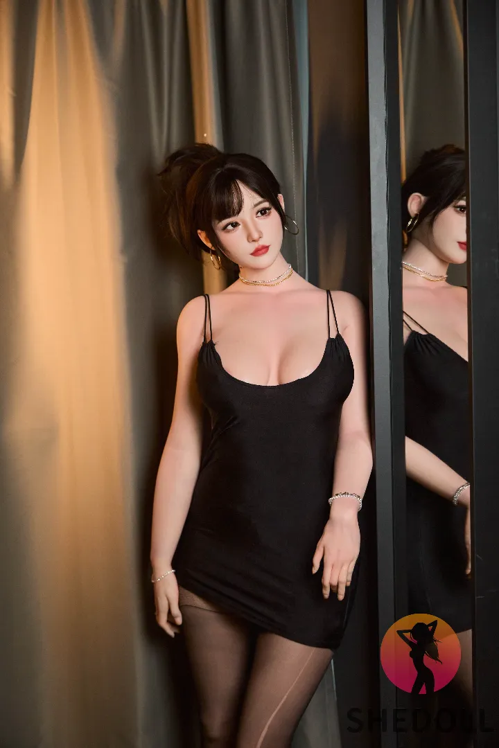 Moony: Patung Seks Silikon 165cm